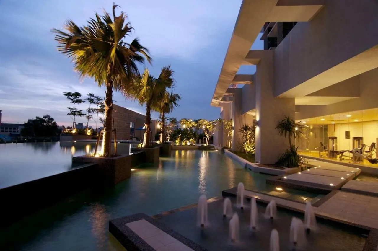 Deluxe Swiss Garden Residences Bukit Bintang City Center Kuala Lumpur Malaysia